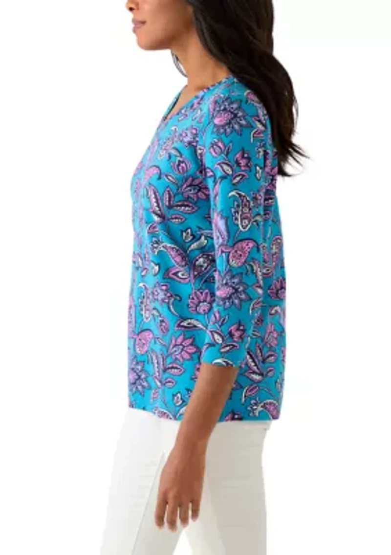Women's 3/4 Sleeve V-Neck Printed Top