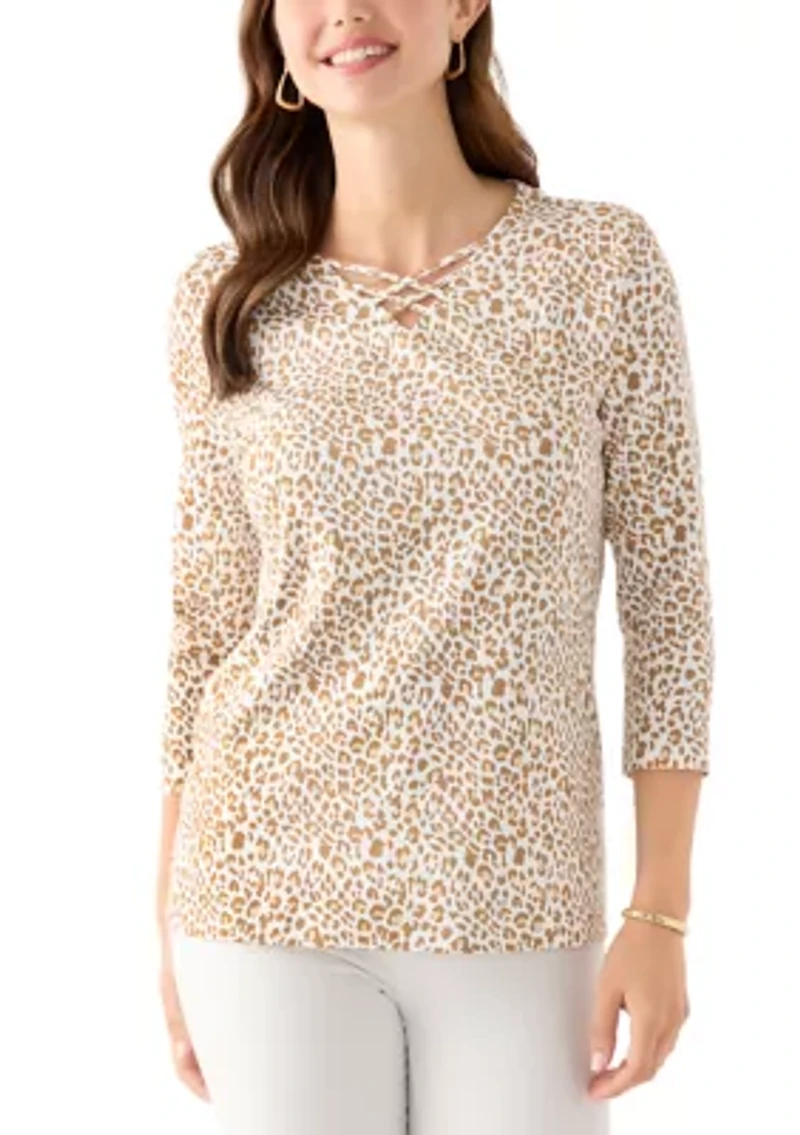 Women's 3/4 Printed Neck Detail Top