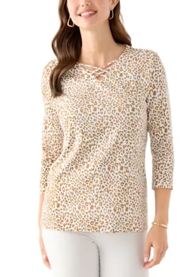 Women's 3/4 Printed Neck Detail Top