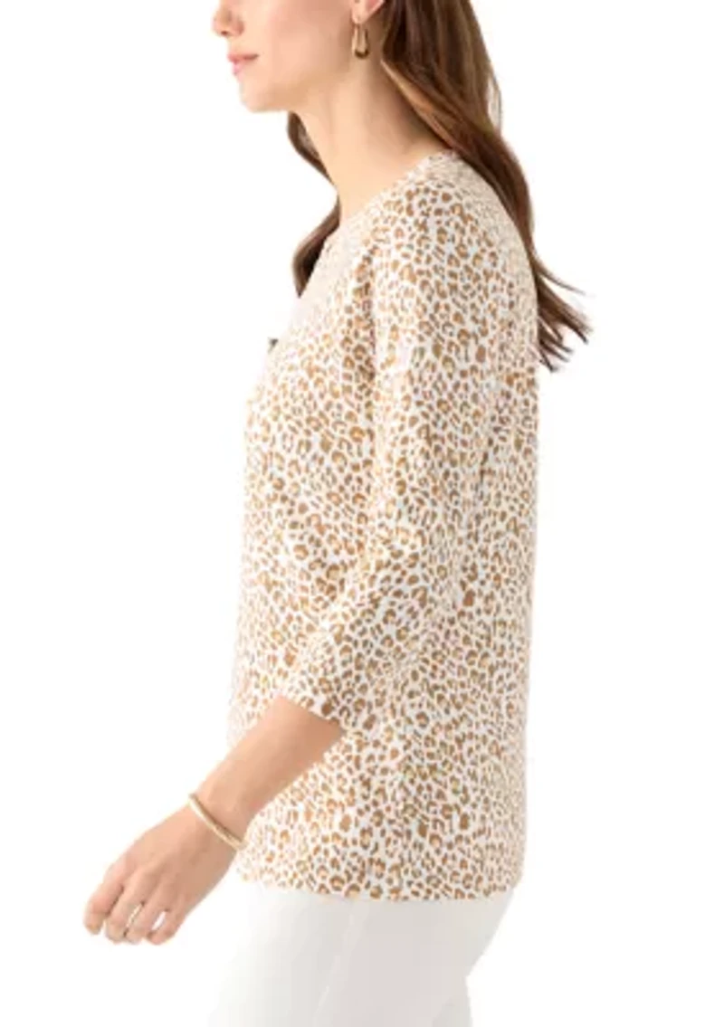 Women's 3/4 Printed Neck Detail Top