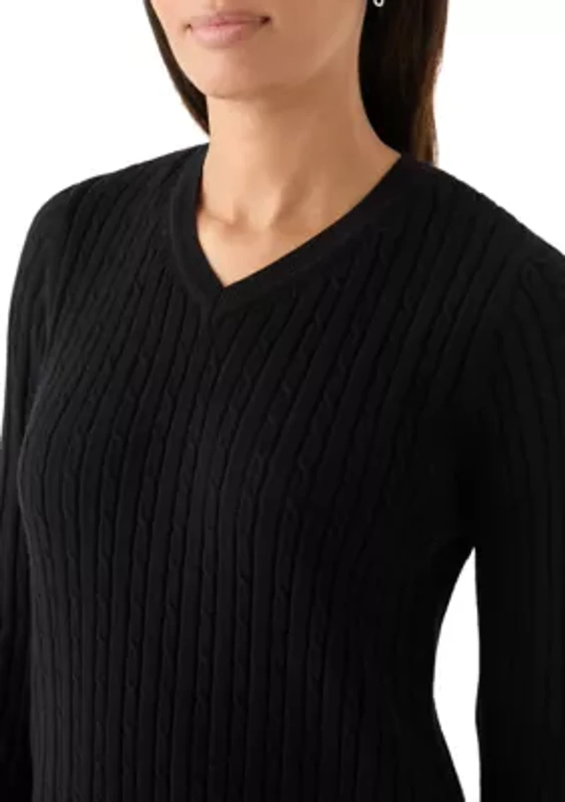 Women's V-Neck Cable Knit Sweater