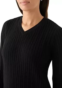 Women's V-Neck Cable Knit Sweater