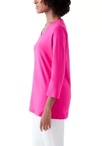 Women's 3/4 Sleeve V-Neck Top