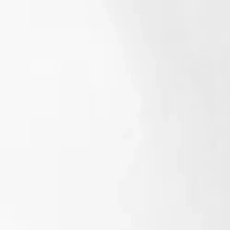 Women's 7" Chino Shorts