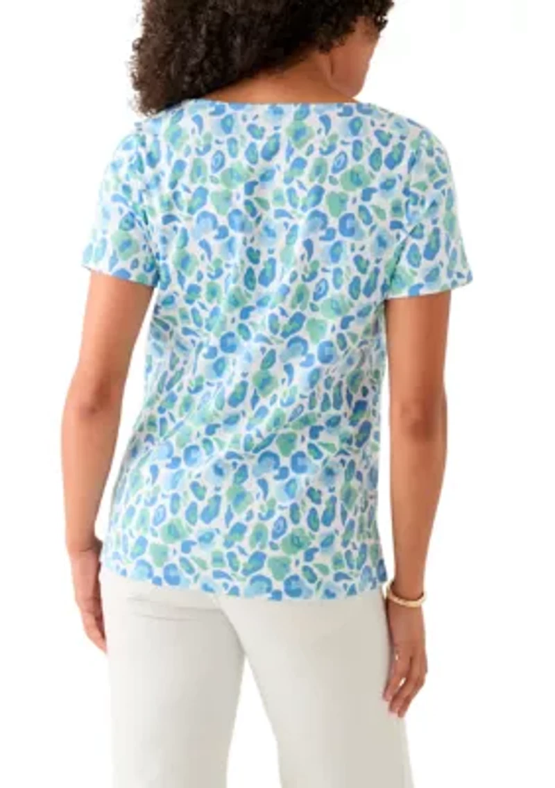 Women's Short Sleeve Crochet Trim Printed T-Shirt