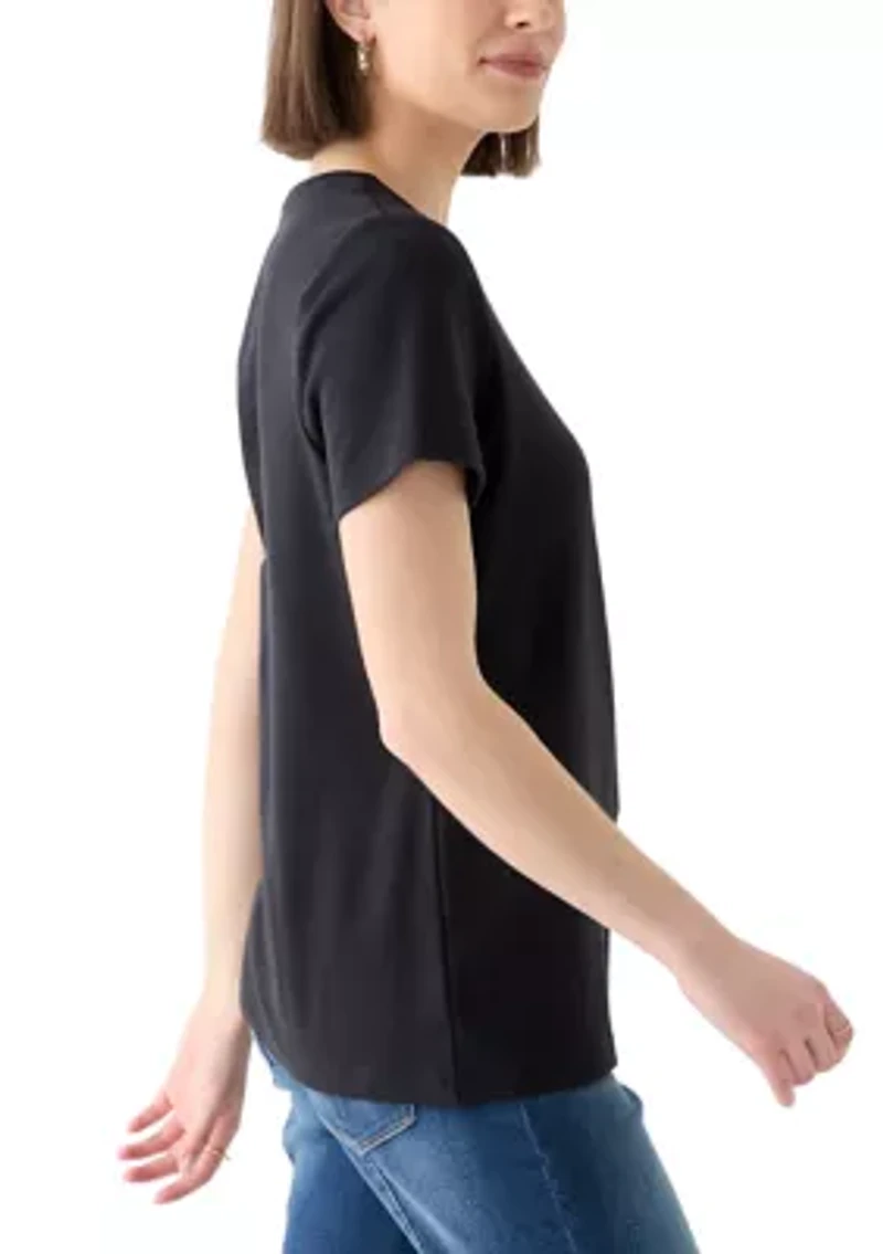 Women's Short Sleeve V-Neck T-Shirt