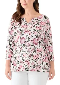Plus 3/4 Sleeve Split Neck Allover Print Top