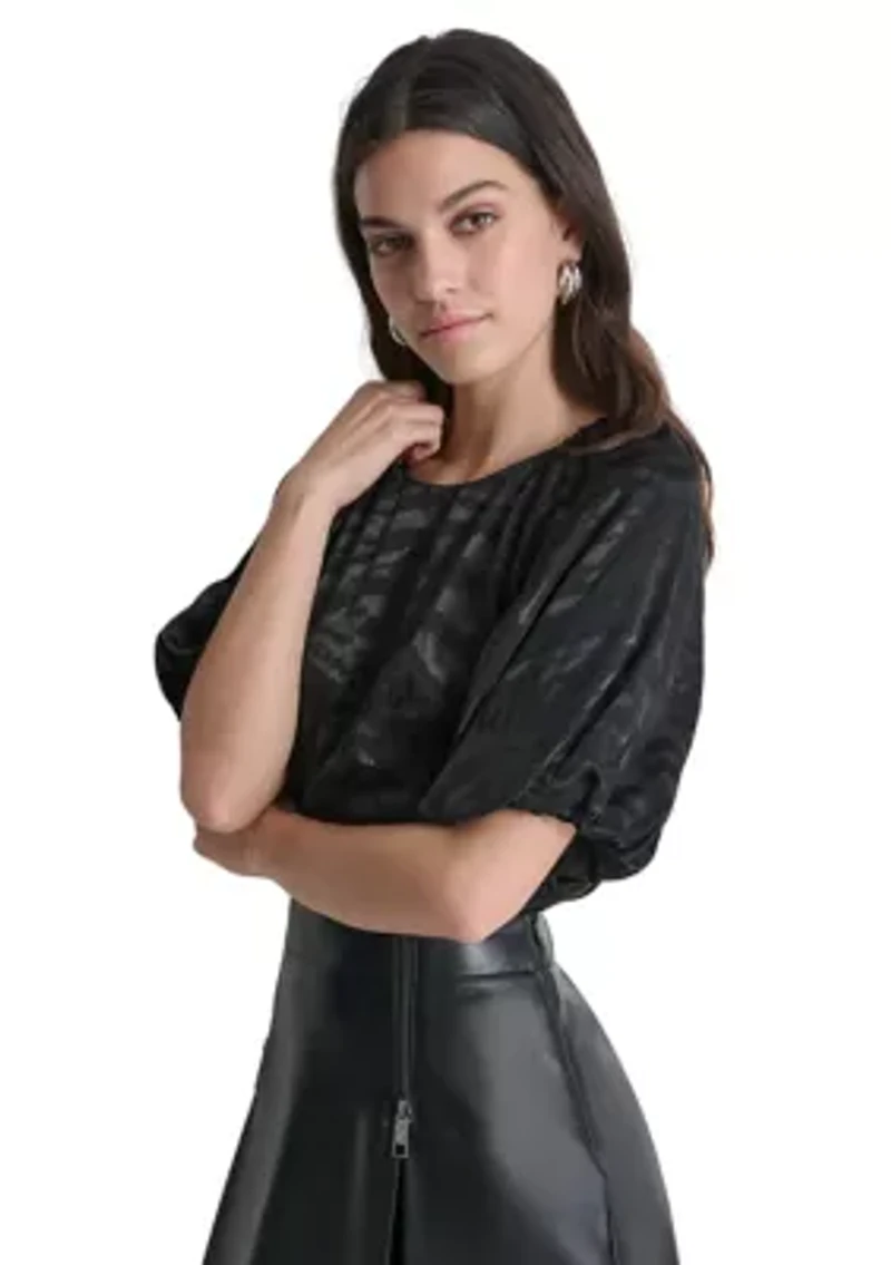 Women's Puff Sleeve Animal Jacquard Blouse