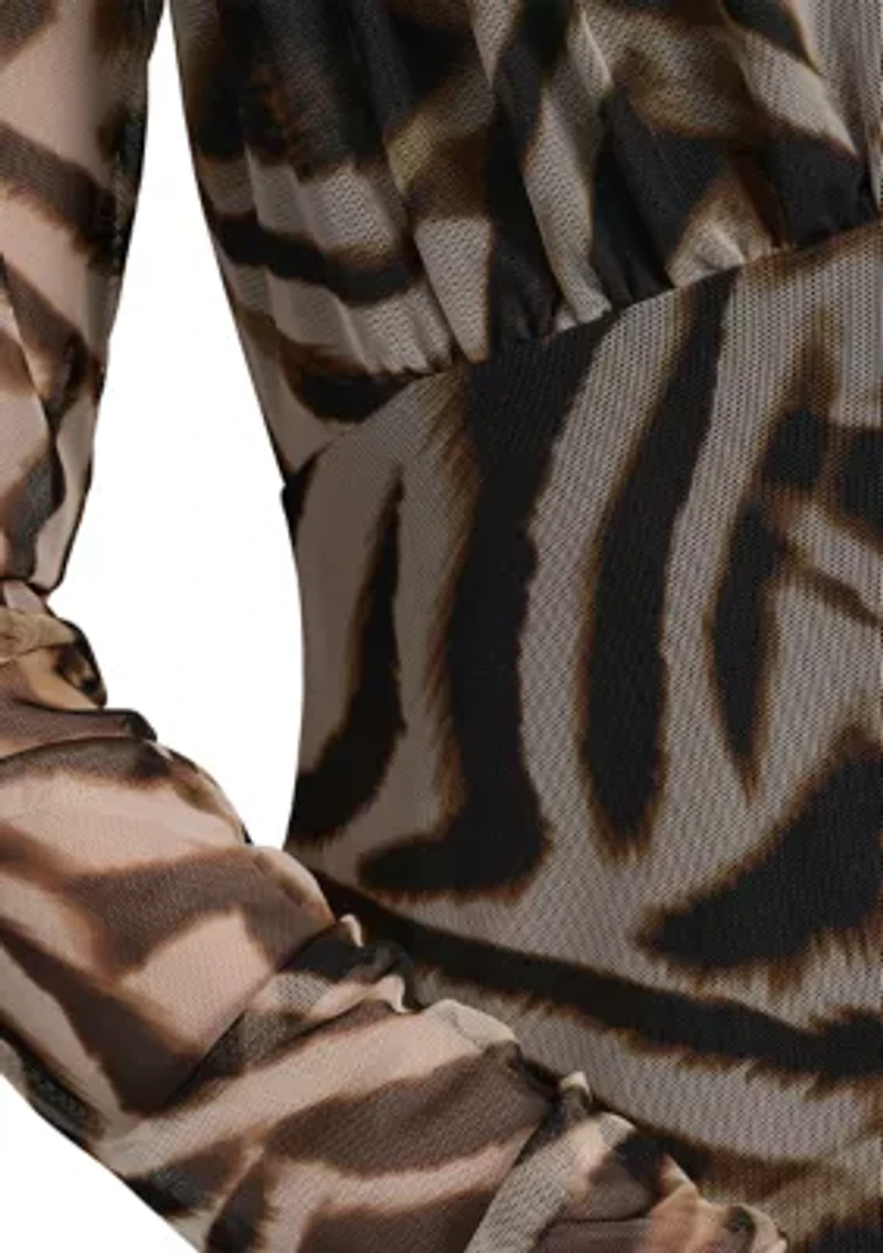 Women's Printed Pleated Mesh V-Neck Blouse