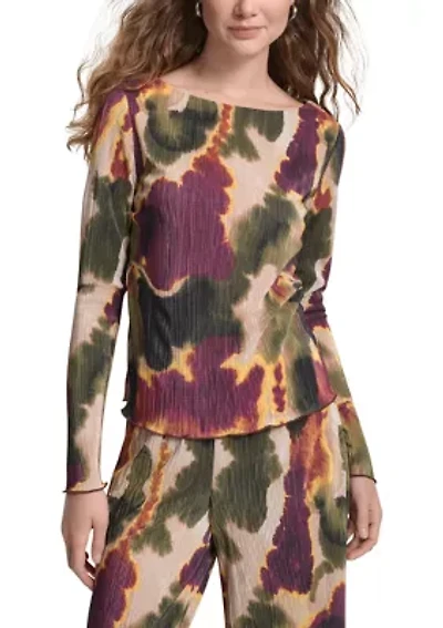 Women's Printed Boat Neck Plissé Top
