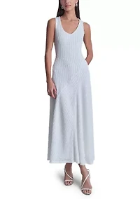Women's Sleeveless V-Neck Asymmetrical Crochet Dress