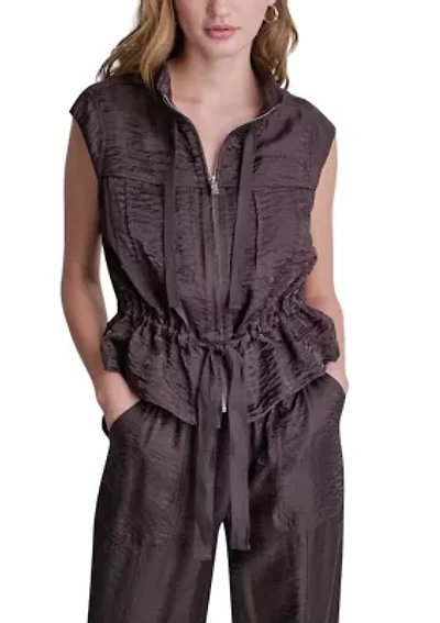Women's Sleeveless Belted Jacket