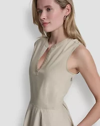 Sleeveless Poplin Midaxi Dress W/ Top Applied Pockets And Henley Neckline