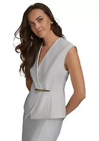 Women's Sleeveless Hardware Jacket