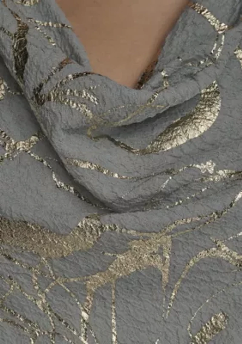 Women's Sleeveless Metallic Knit Blouse