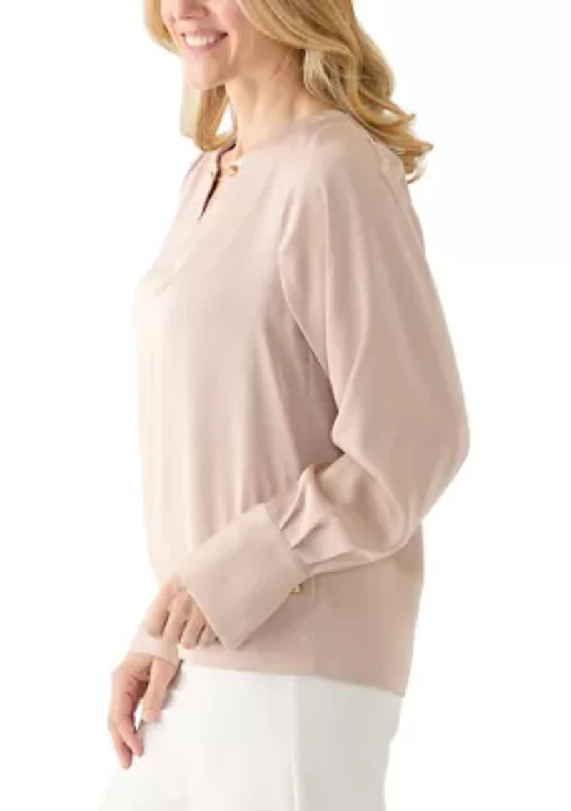 Women's Long Sleeve Crepe Knit Top