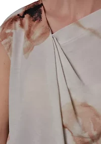 Women's Asymmetrical Neck Floral Knit Top