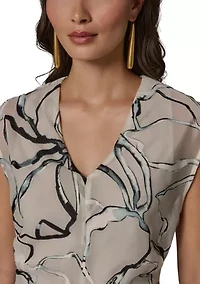 Women's Sleeveless V-Neck Burnout Floral Blouse