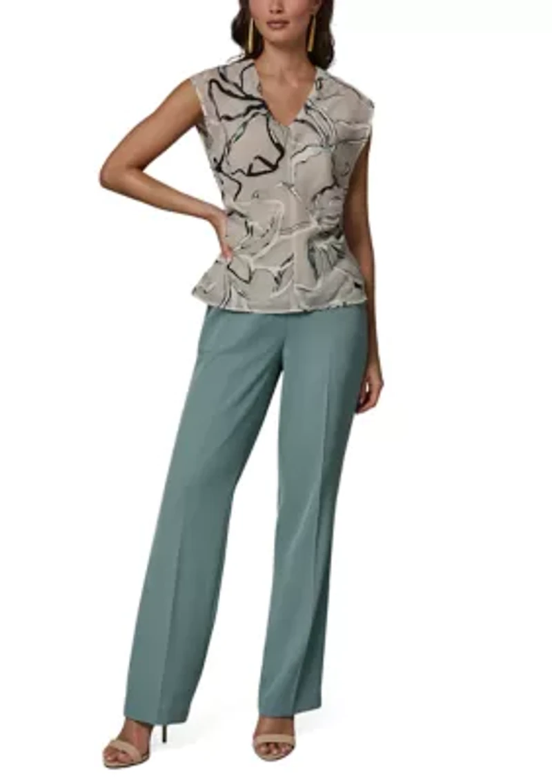 Women's Sleeveless V-Neck Burnout Floral Blouse
