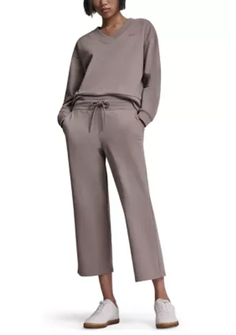 Women's Embroidered Logo Cropped Sweatpants