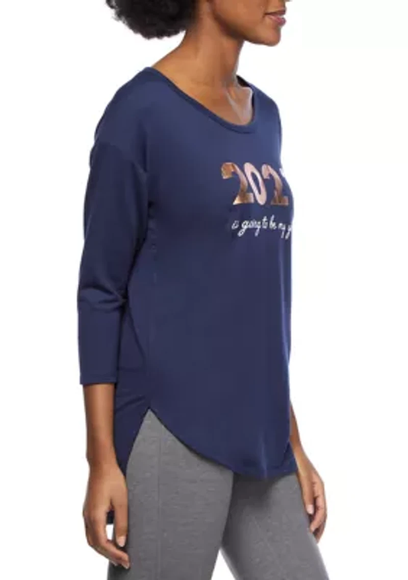 Studio Women's Long Sleeve Graphic T-Shirt