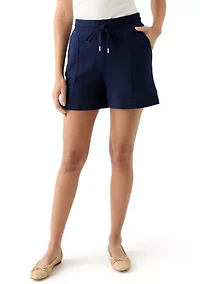 Women's Seamed Shorts with Drawstring