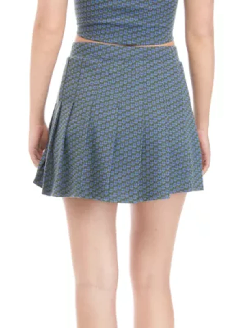 Juniors' Pleated Floral Pull On Skirt
