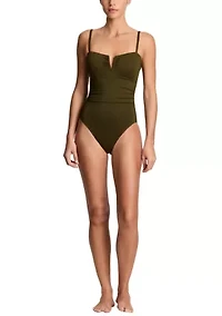 Women's Beach Club Solid V-Wire One Piece Swimsuit