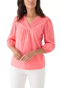 Women's 3/4 Sleeve V-neck Solid Textured Top