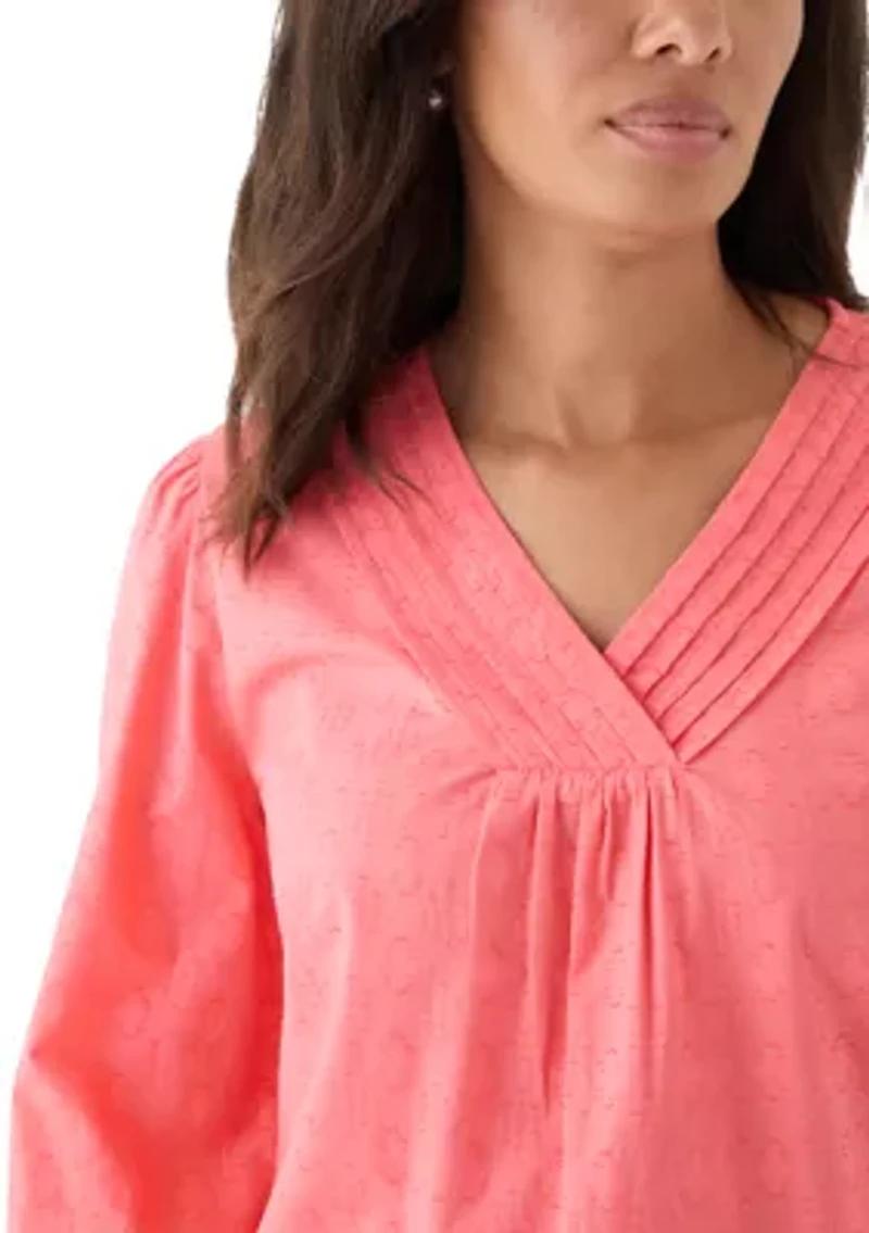 Women's 3/4 Sleeve V-neck Solid Textured Top