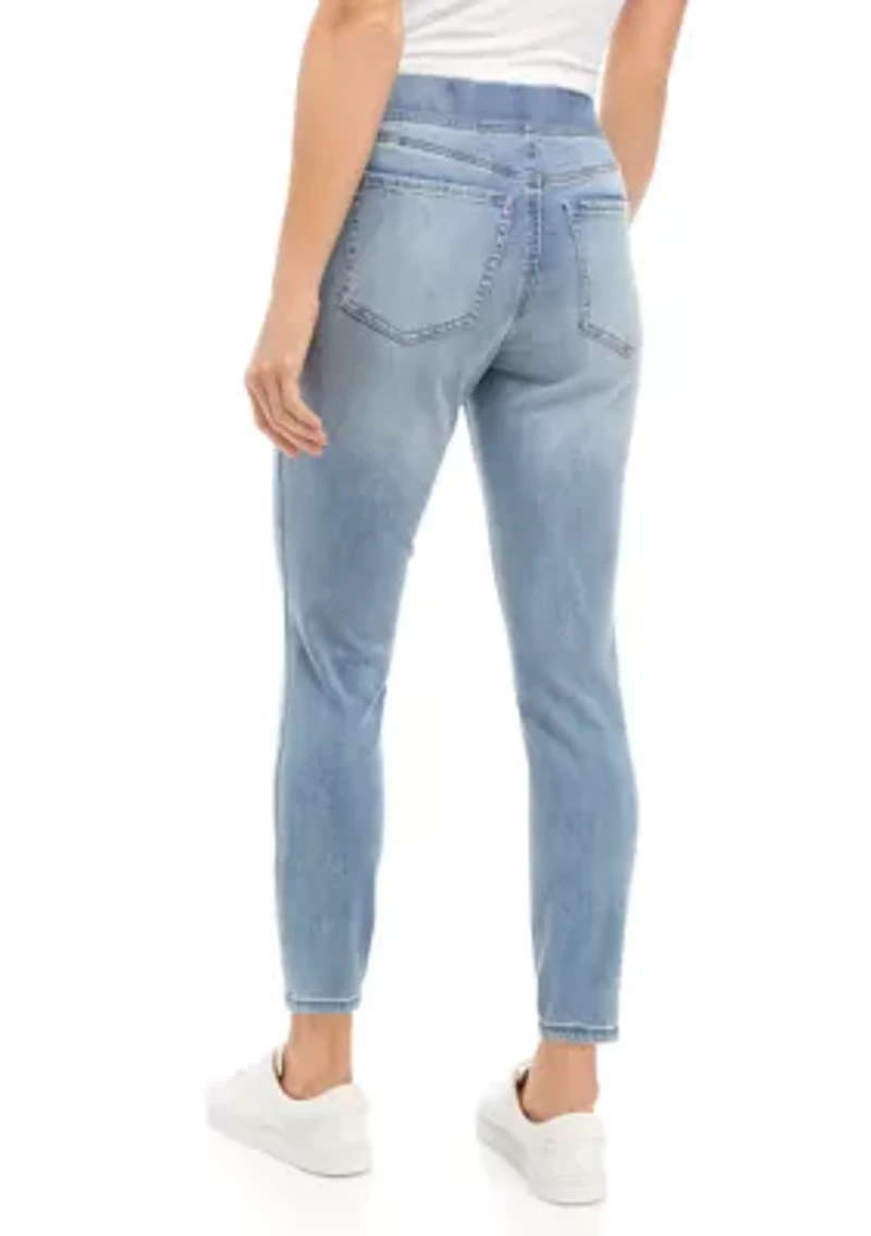 Women's Pull On Super Skinny Jeans - Short