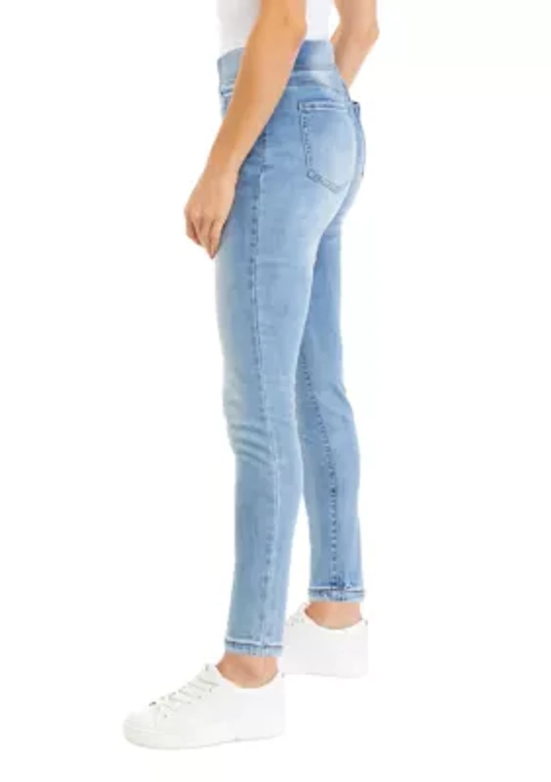 Petite High Rise Pull On Skinny Jeans