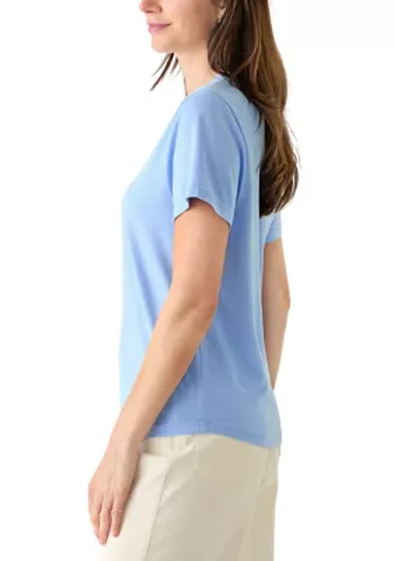 Women's Short Sleeve V-Neck Solid T-Shirt