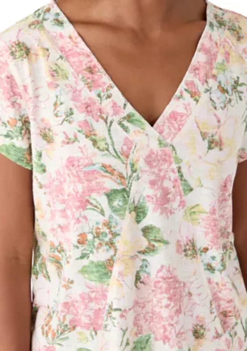 Women's Short Sleeve V-Neck Tee with Printed Neck Detail