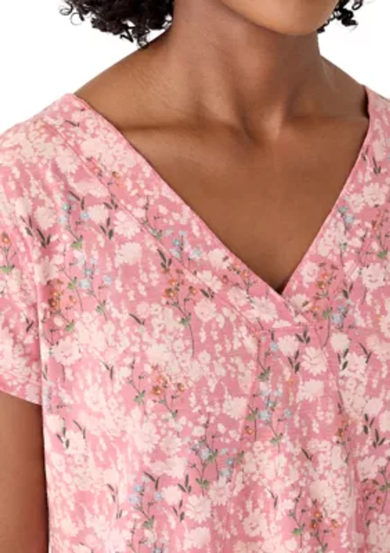 Women's Short Sleeve V-Neck Tee with Printed Neck Detail