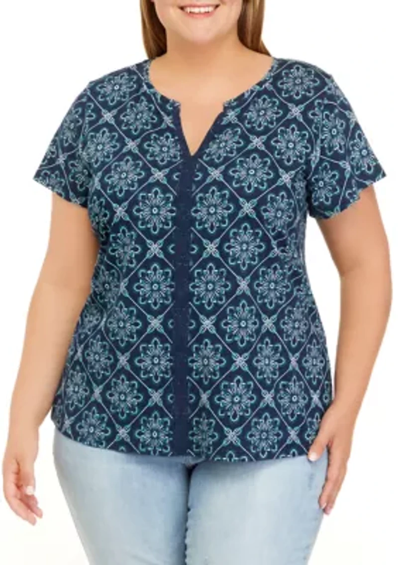 Plus Short Sleeve Split Neck T-Shirt