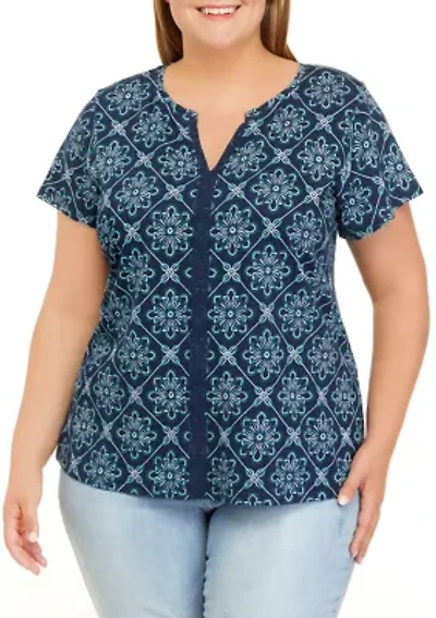 Plus Short Sleeve Split Neck T-Shirt