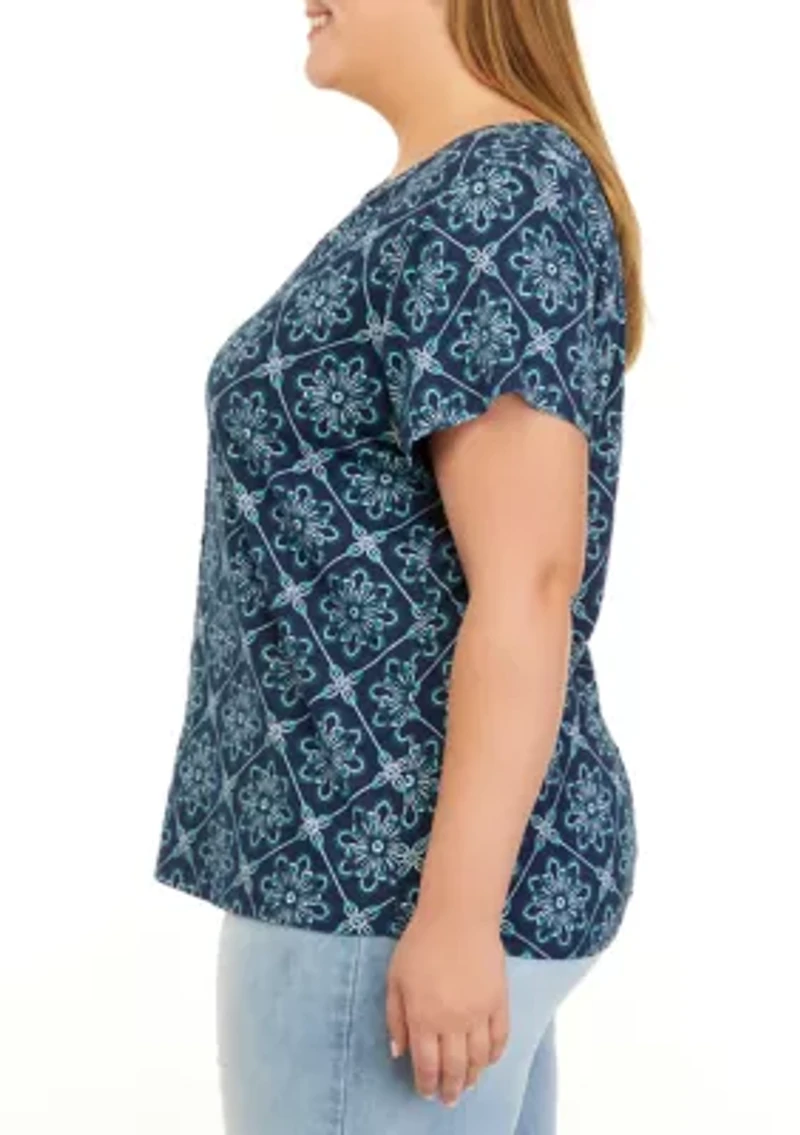 Plus Short Sleeve Split Neck T-Shirt