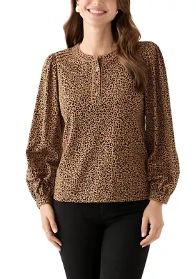 Women's Long Sleeve Pintuck Henley Print Blouse