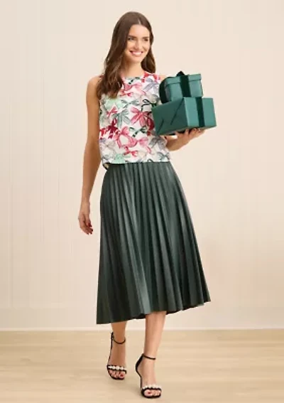 Sewing Down South x Crown & Ivy™ Sew Merry Bow Back Tank