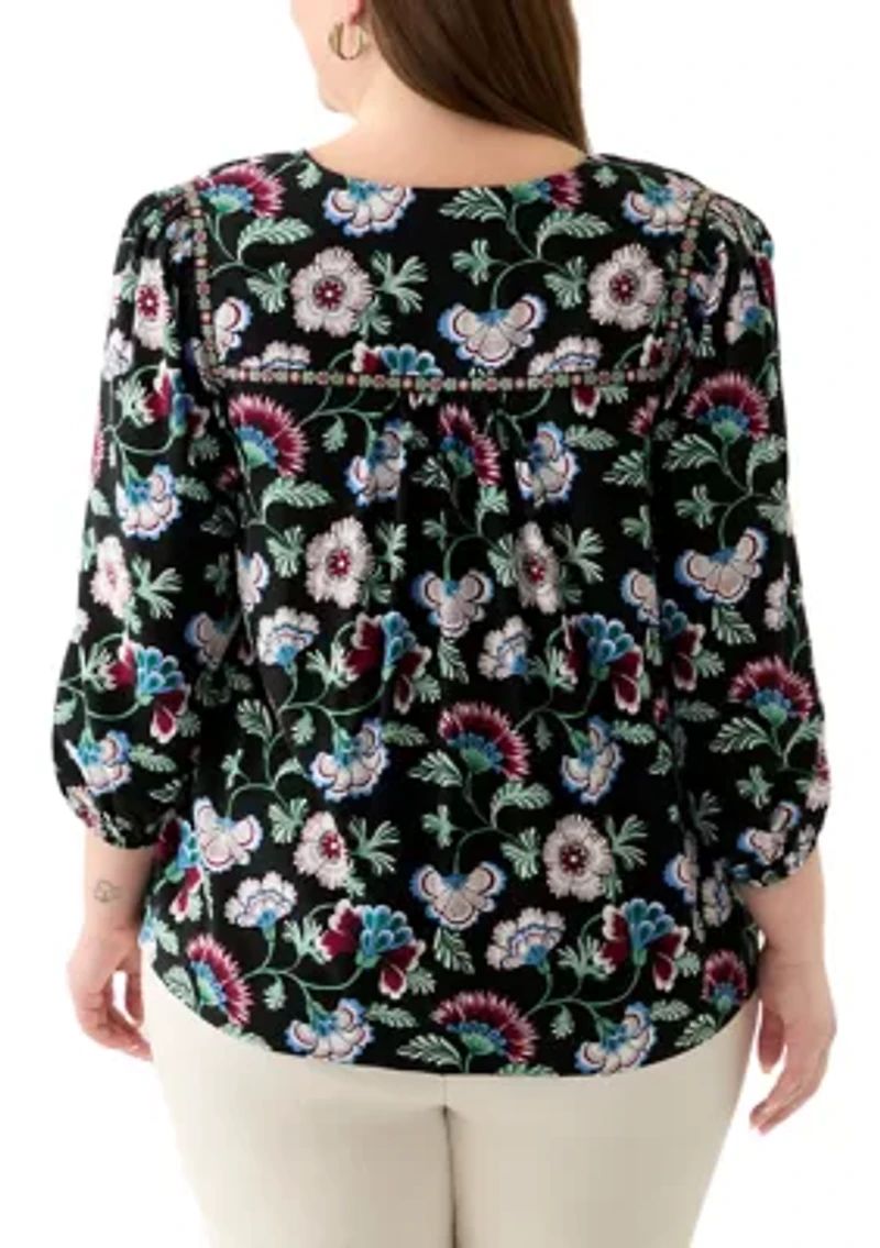Plus 3/4 Sleeve Split Neck Top