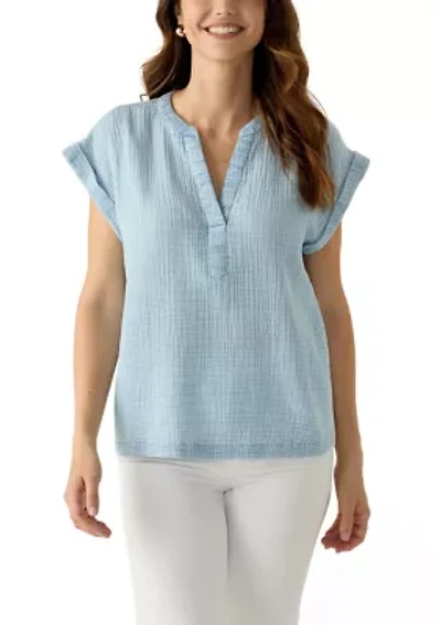 Women's Short Sleeve Split Neck Gauze Top