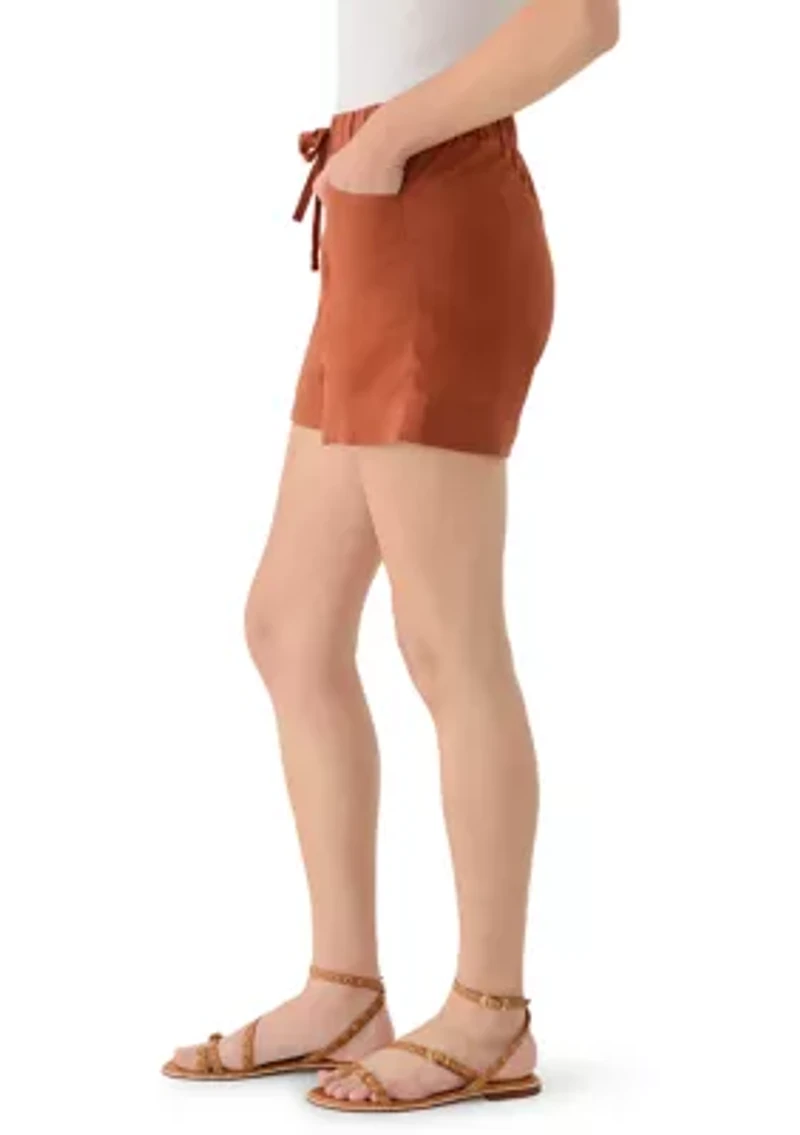 Women's Tie Front Shorts
