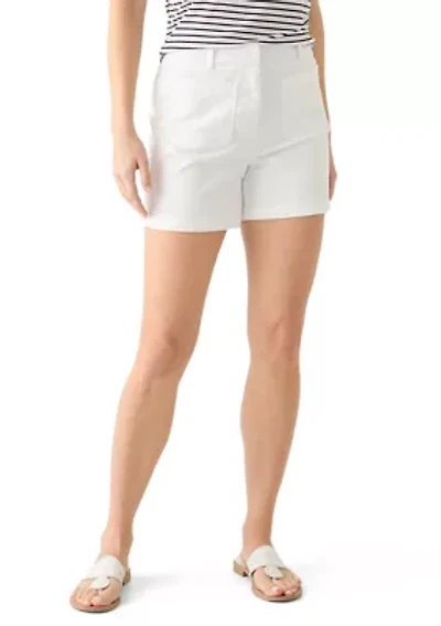 Women's Patch Pocket Chino Shorts