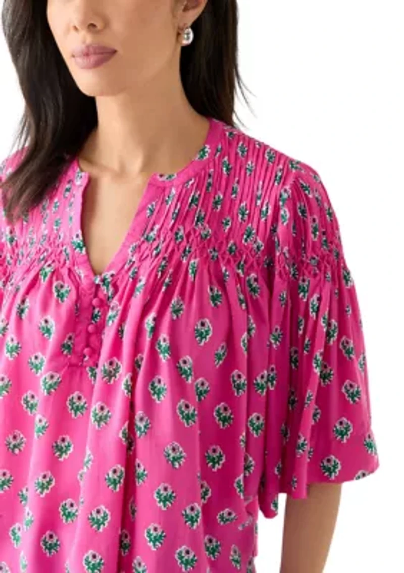 Women's 3/4 Flutter Sleeve Pintuck Printed Top