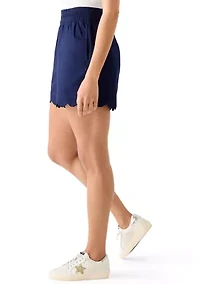 Women's High Rise Pull On Chino Scallop Shorts