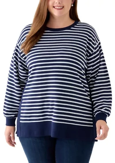 Plus Side Slit Sweeper Sweater