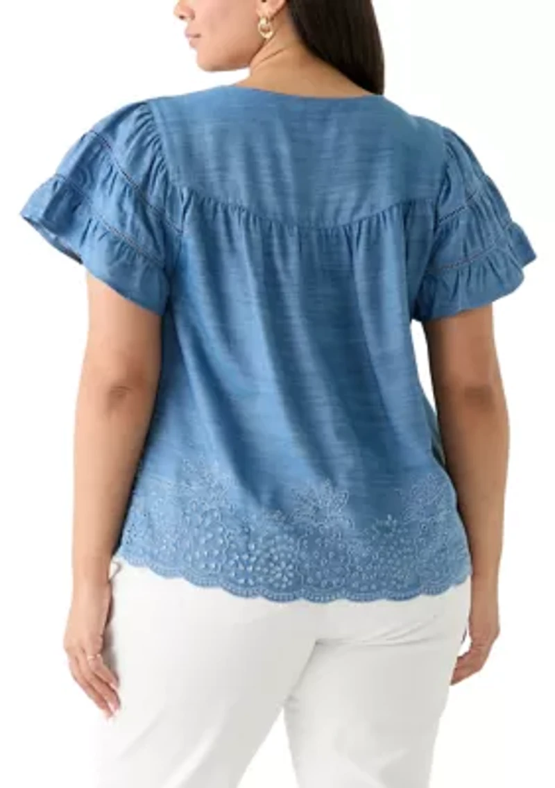 Plus Short Sleeve Embroidered Hem Top