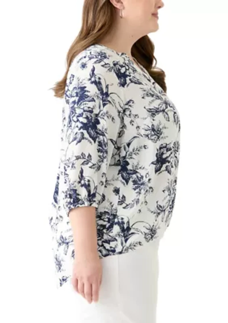 Plus 3/4 Sleeve Split Neck Woven Blouse