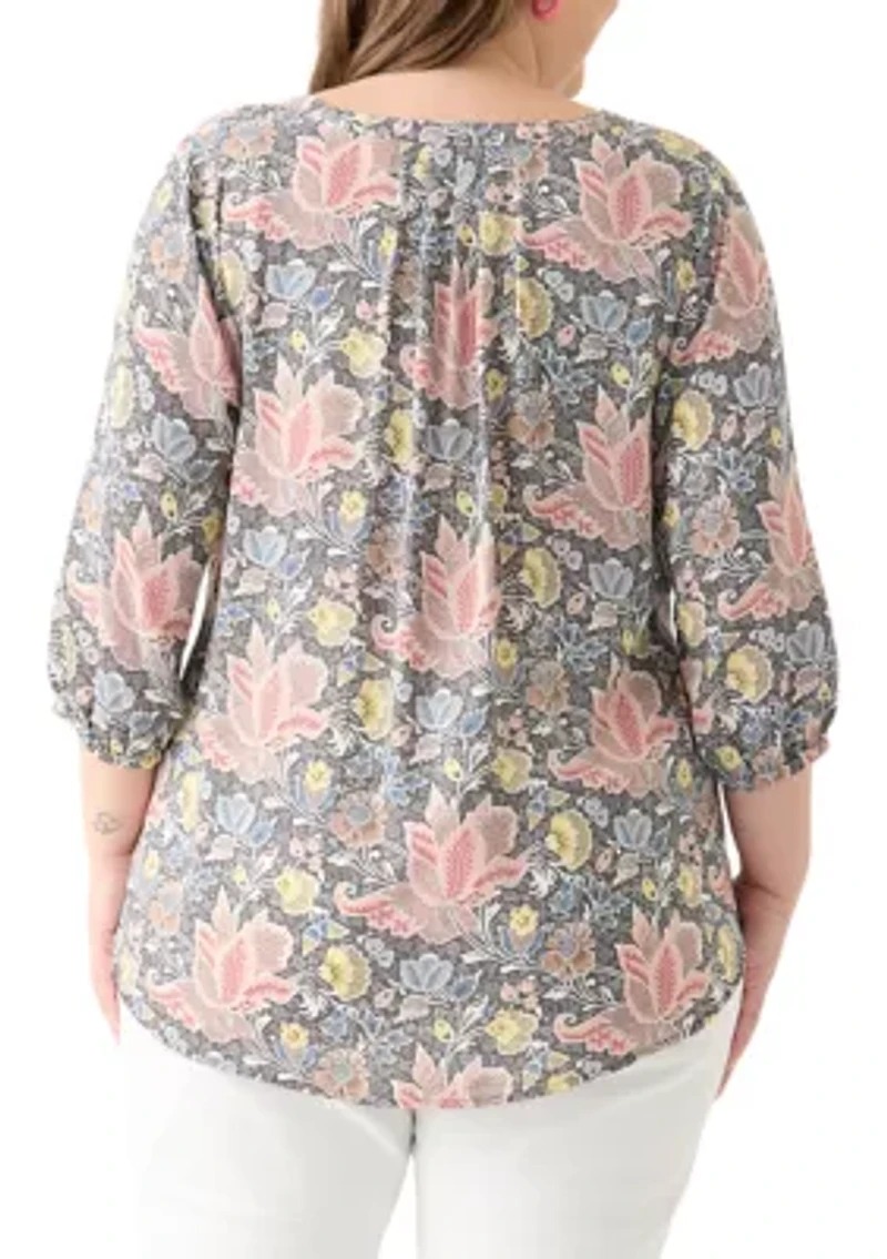 Plus 3/4 Sleeve Split Neck Woven Blouse